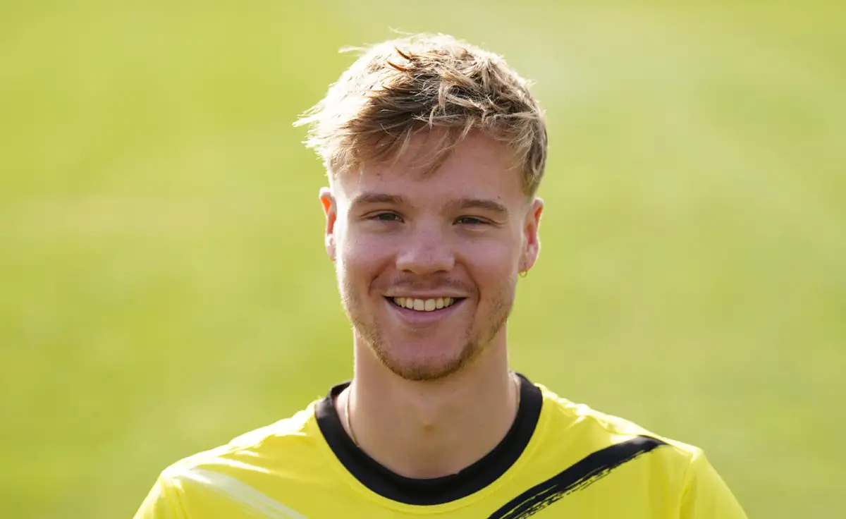 Ben Charlesworth to Join Lancashire on Three-Year Deal